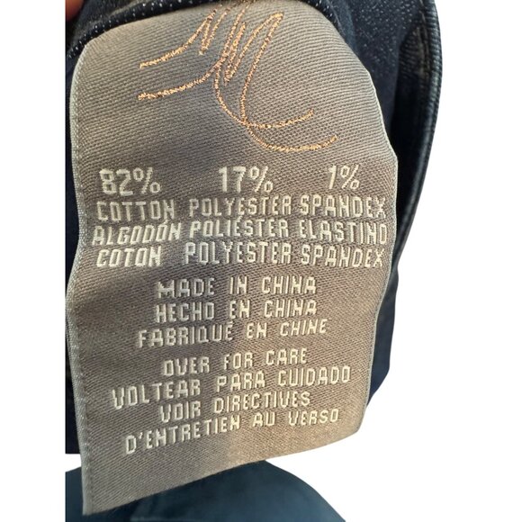 Melissa McCarthy Seven7 Girlfriend Denim Shorts Size 26W Dark Wash Pockets Stret - Picture 4 of 7